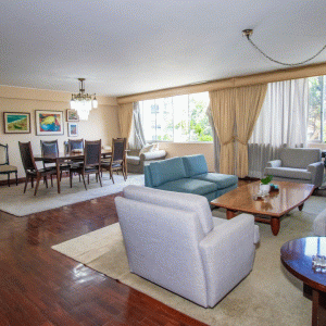 DEPARTAMENTO AMPLIO EN MIRAFLORES - venta